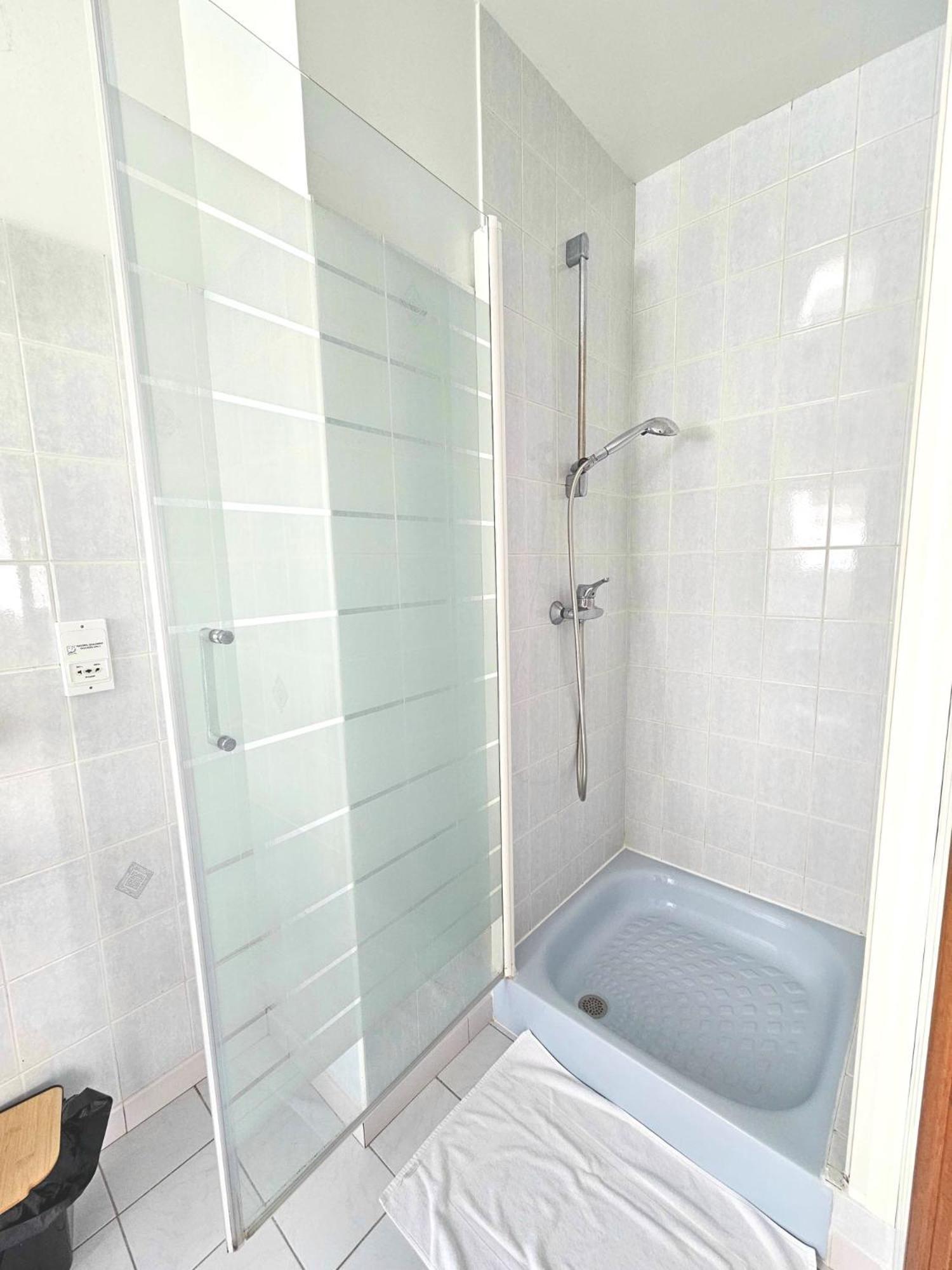 Chambres D'Hotes Chez Renee Le Charmel Exterior foto